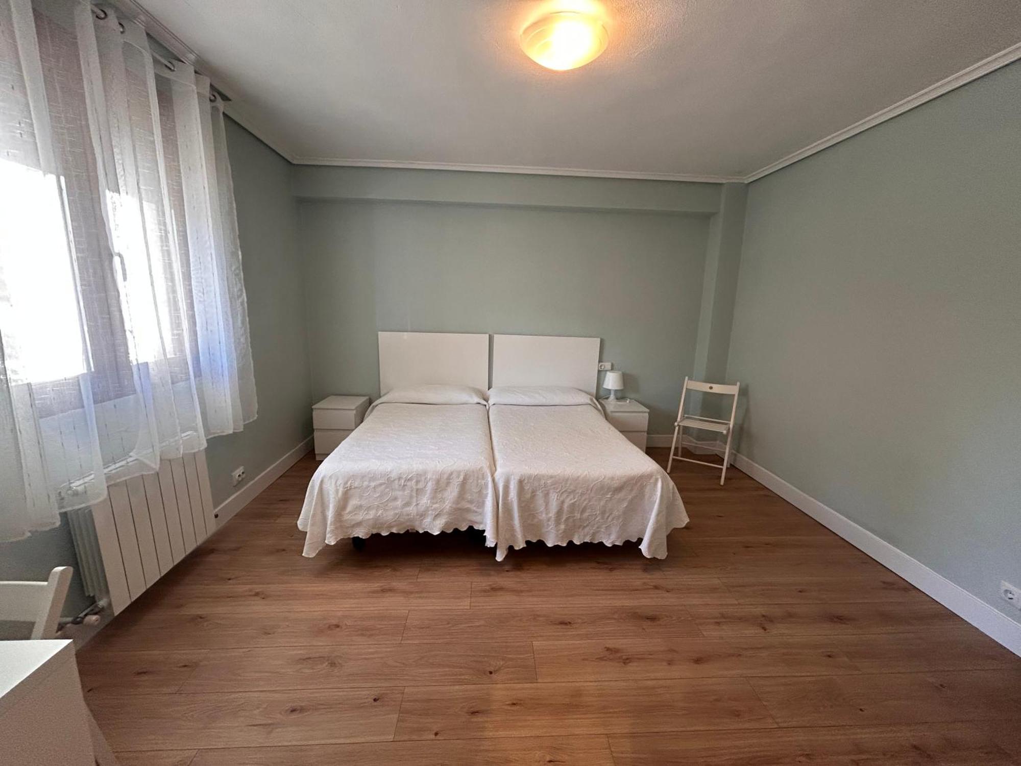 Hostal El Carro Laredo Ngoại thất bức ảnh